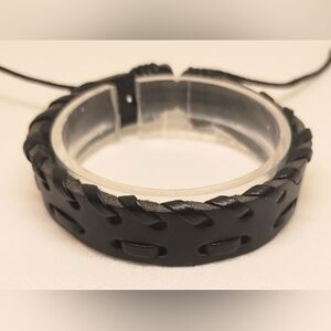 Men's Bracelet Leather Braided Black New f33